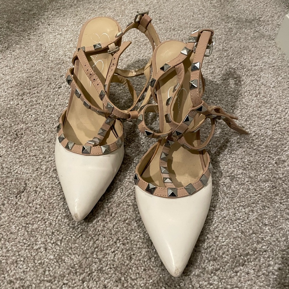 Jessica Simpson White and Tan Studded Heels